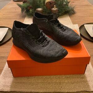 Nike Flyknit Racer Triple Black Anthracite Sneakers
